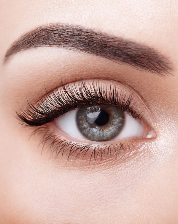 RUSSIAN VOLUME LASH EXTENSION COURSE (1 ON 1) <br> <p>دورة تمديد الرموش الروسية (واحد على واحد) </p>